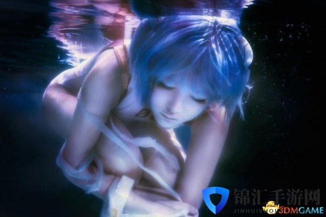 《新世纪福音战士》绫波丽COS水下写真，宛若仙子